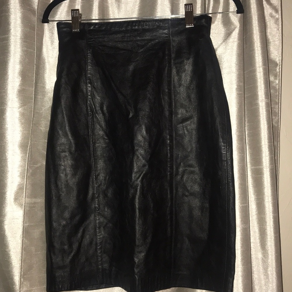 Leather skirt
